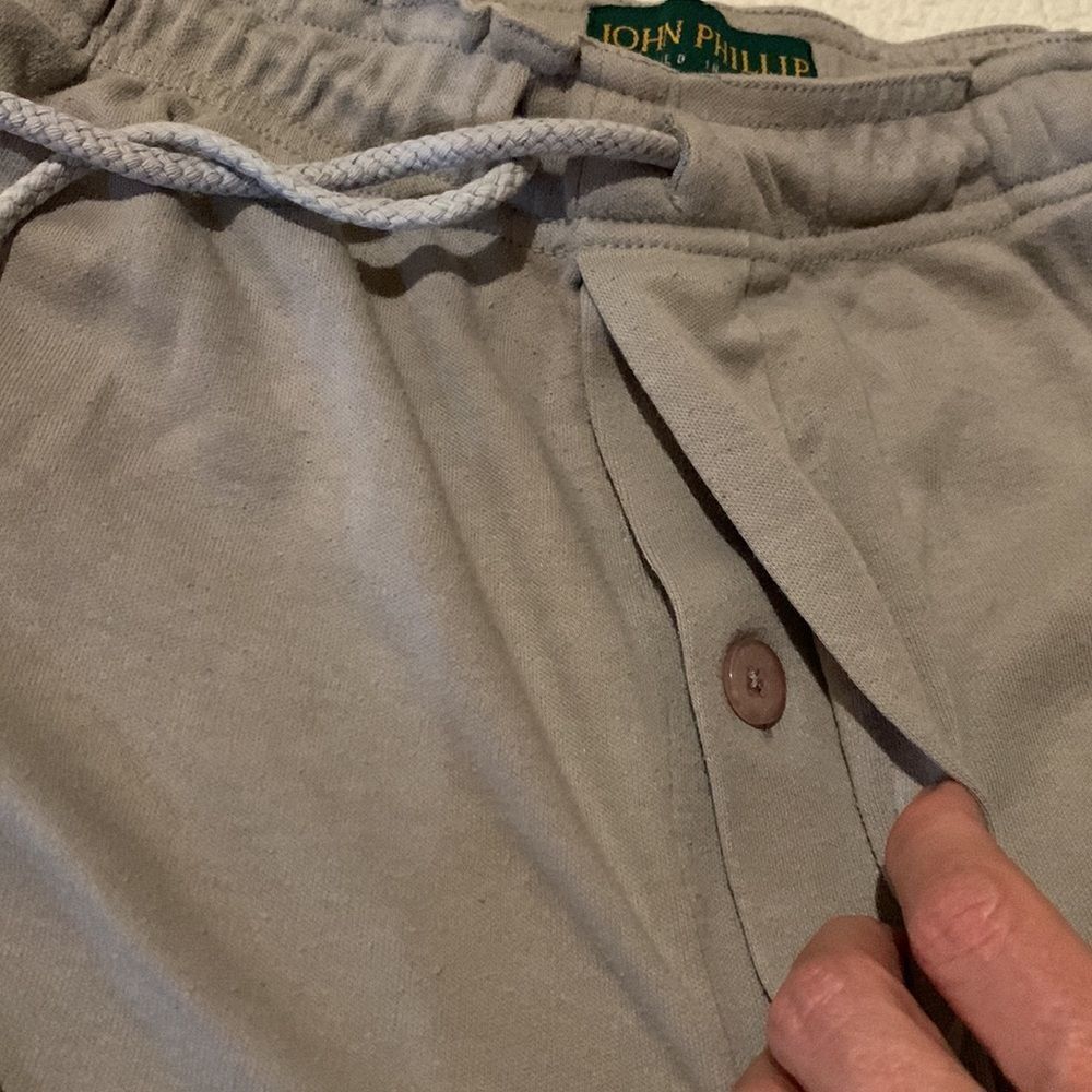 John Phillip lounge pants. Large - Picture 3 of 9